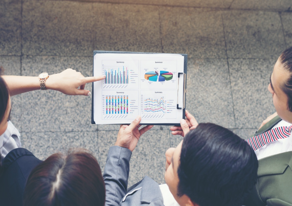 strategi-investasi-saham-jangka-panjang-untuk-pemula