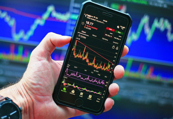 strategi-dasar-memulai-investasi-saham-bagi-pemula